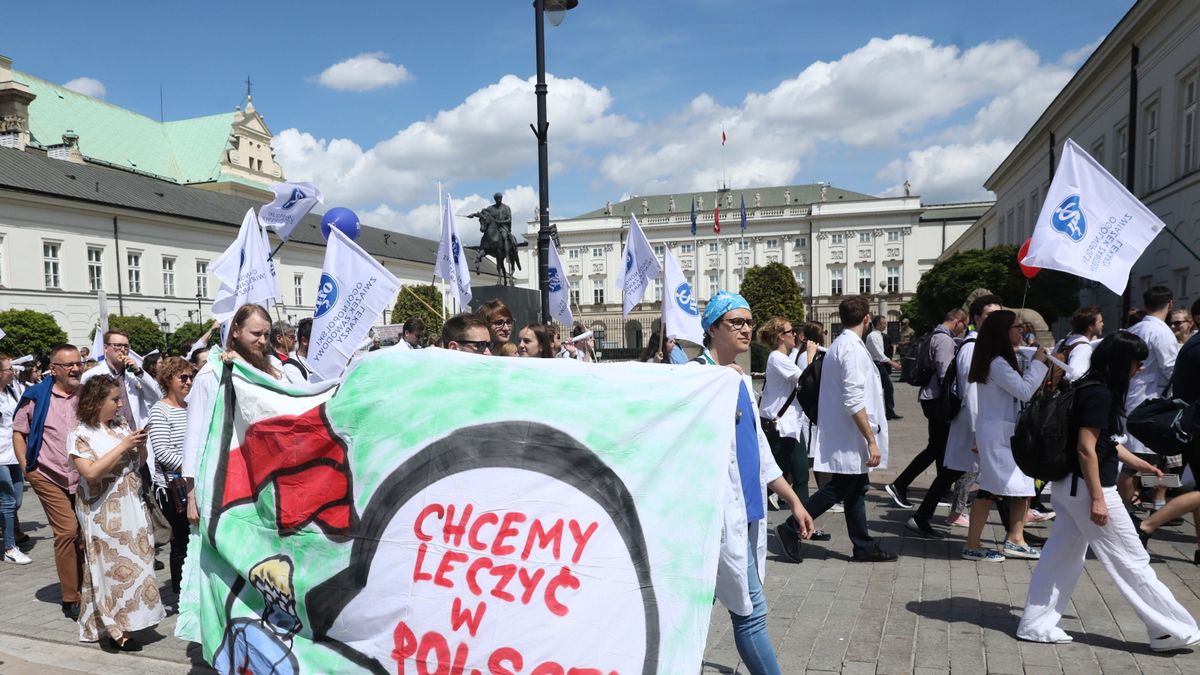 Lekarze chcą lepszej jakości służby zdrowia w naszym kraju.