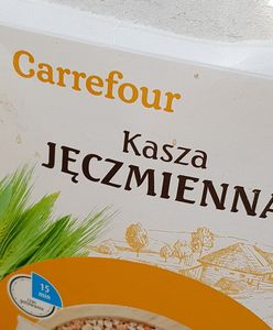 Kasza z robakami. Carrefour jeszcze raz przeszkoli pracowników