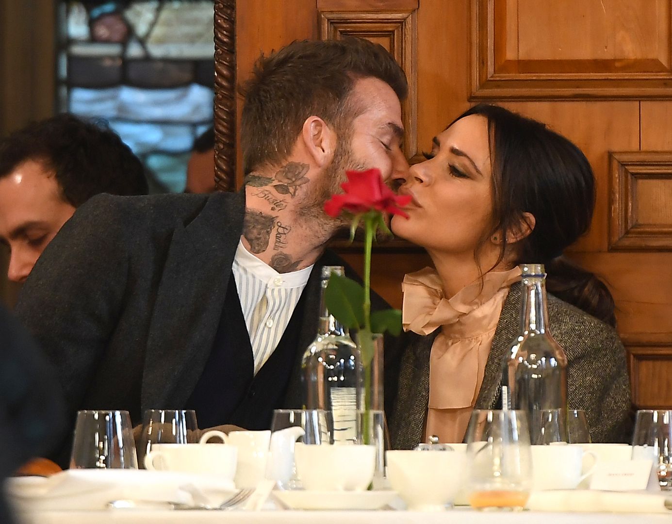 David i Victoria Beckhamowie świętują rocznicę ślubu. To już 20 lat 