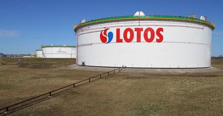 Lotos kupił ropę z Rosji. Surowiec przypłynie z Primorska