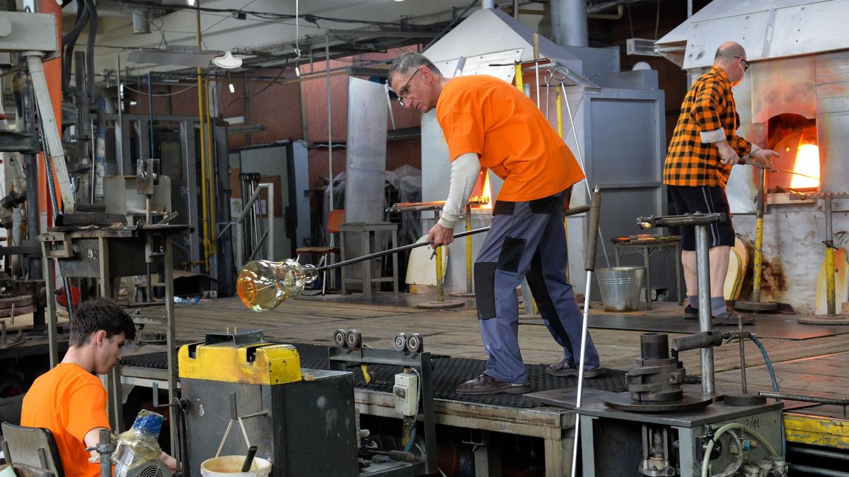 Nastroje w przemyśle się poprawiły.