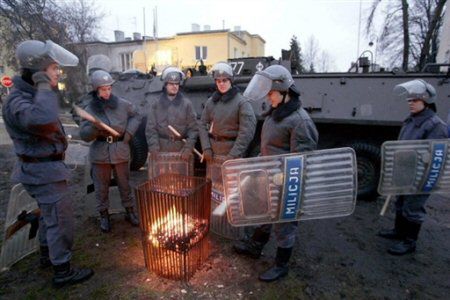 Tajne listy policjantów, którzy służyli w ZOMO