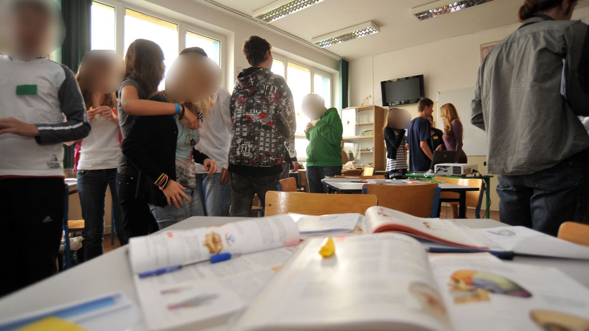 Obecnie coraz więcej osób decyduje się na naukę bądź doskonalenie swoich umiejętności poprzez korepetycje.