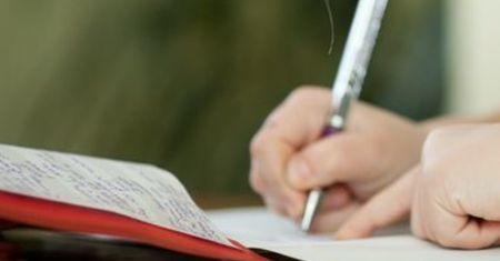 "Tak wygląda polska szkoła". Post mamy o pracy domowej dziecka wywołał lawinę komentarzy