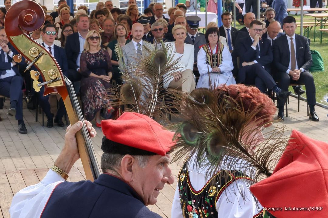 Agata Duda na spotkaniu z Kołem Gospodyń Wiejskich w Cianowicach