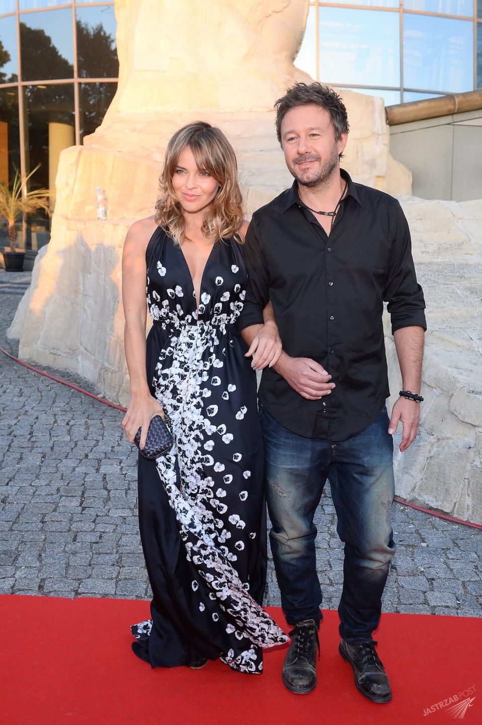 Edyta Herbuś i Andrzej Piaseczny za rękę na jesiennej ramówce TVP 2015