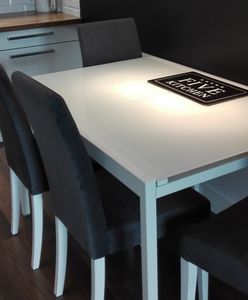 IKEA prosi klientów o zwrot popularnego stołu. Chodzi o bezpieczeństwo