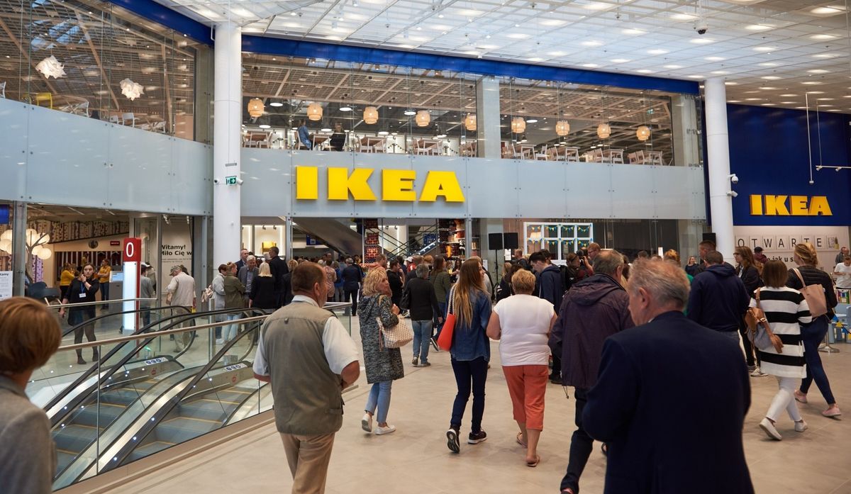 IKEA daje "drugą szansą" meblom. Odkupuje stare produkty i daje bony na nowe