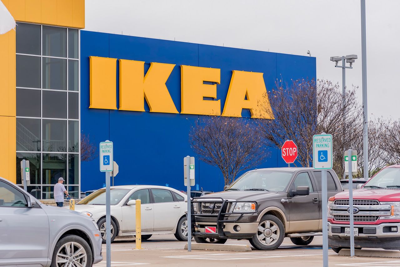 IKEA zapłaci gigantyczne odszkodowanie. Komoda ze sklepu zabiła dwuletniego Józia
