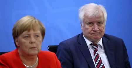 Szef MSW Niemiec: w każdej chwili trzeba się liczyć z zamachem terrorystycznym