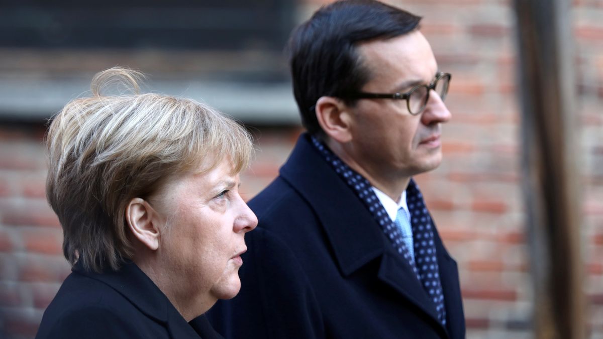 Kanclerz Angela Merkel i premier Mateusz Morawiecki muszą stawić czoła epidemii.