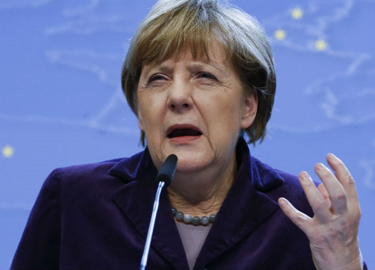 Merkel idzie na wojnę z Polską i Węgrami