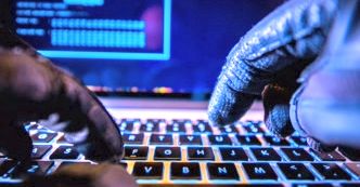 Atak hakerski. Łupem cyberprzestępców padł milion dolarów