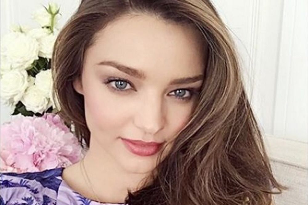 Miranda Kerr z ciążowym brzuszkiem. Modelka wygląda prześlicznie