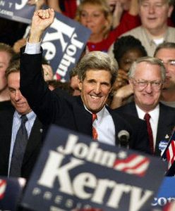 Kerry pokonał Edwardsa, teraz czas na Busha