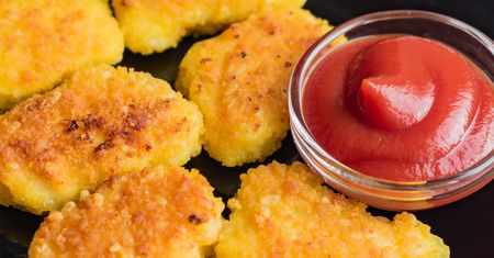KFC rozpoczyna rewolucję. Wegańskie nuggetsy i skrzydełka