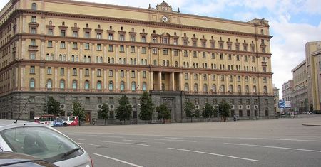 Jak werbować zagranicznych agentów? Ujawniono podręcznik KGB