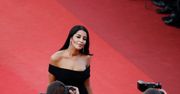 Leila Bekhti skromna na czerwonym dywanie w Cannes