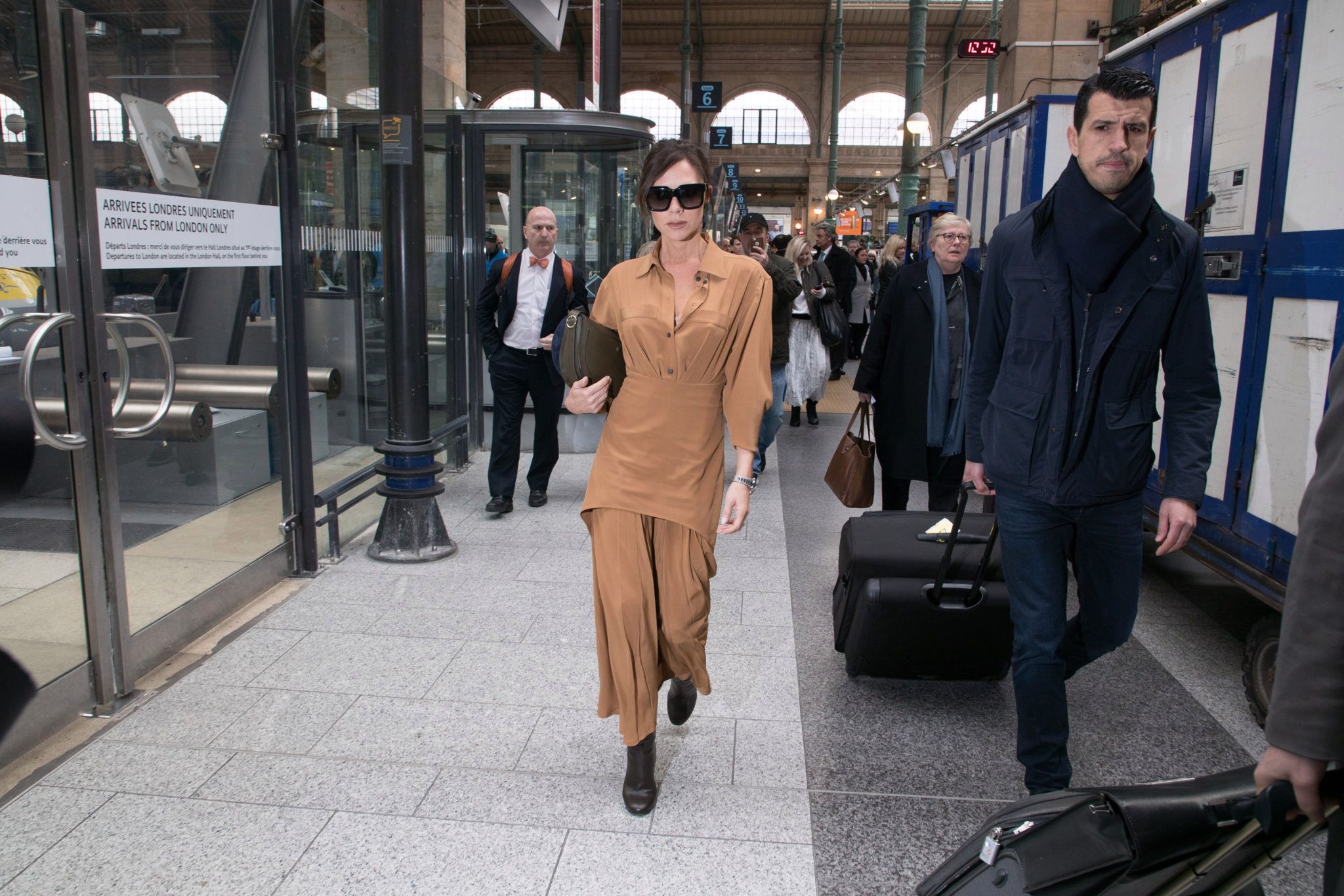 Victoria Beckham w stylizacji własnego projektu