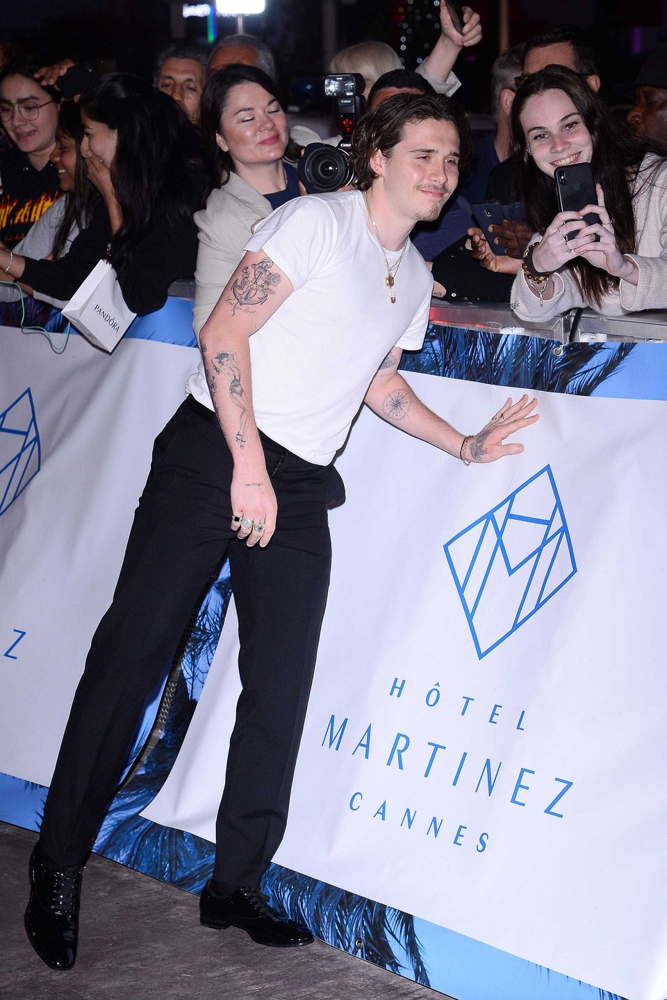 Brooklyn Beckham na spotkaniu z fanami, Cannes 2019
