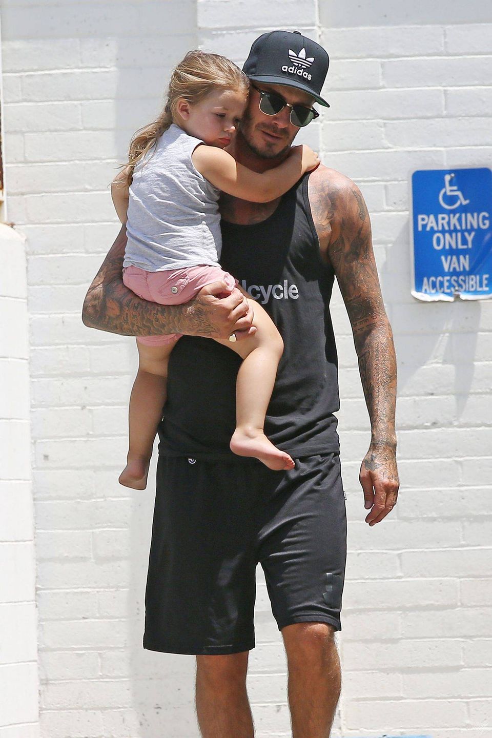David Beckham z Harper na spacerze