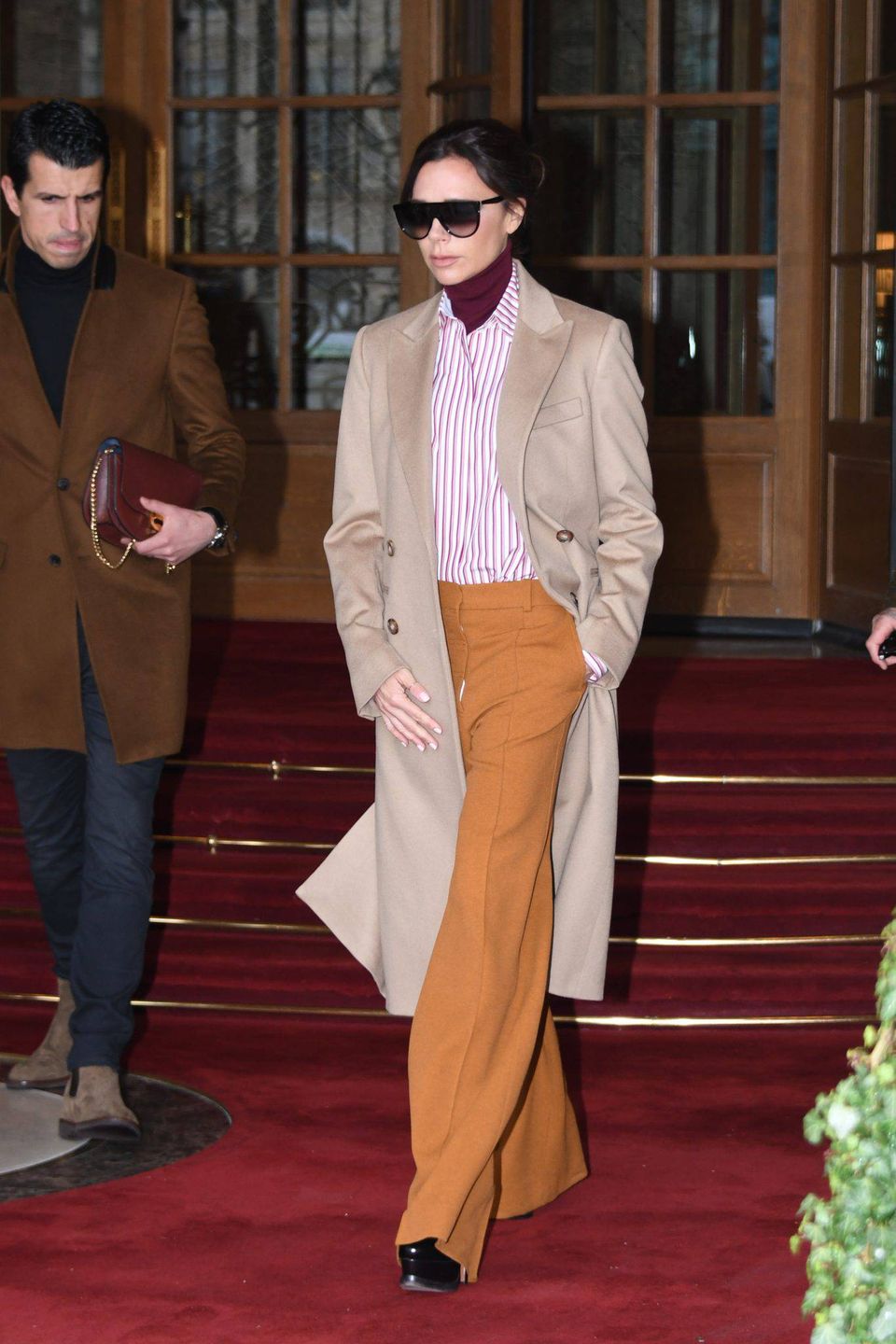 Victoria Beckham z mężem i synem na ulicach Paryża