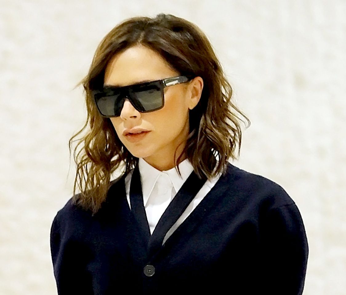 Victoria Beckham wiecznie w ciemnych okularach – dlaczego?