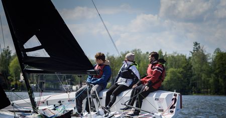 Sportowe emocje na wodach jeziora Kierskiego – Akademickie Mistrzostwa Poznania i Wielkopolski 2023