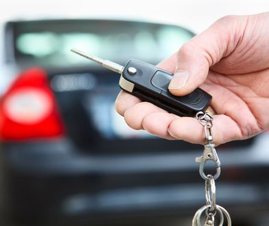 Niezbędnik kierowcy. Przyda się w trudnej sytuacji