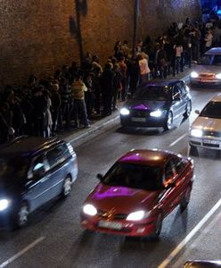 Jak bezpiecznie dotrzeć i wrócić z Wszystkich Świętych