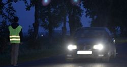 Policja będzie kontrolować, czy piesi noszą odblaski