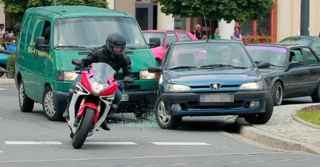 Jak Polacy wyłudzają odszkodowanie komunikacyjne?