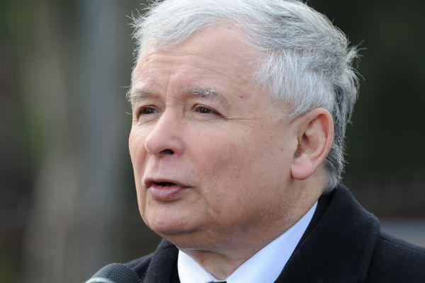 Kaczyński: ograniczenie nauki historii to decyzja postkolonialna
