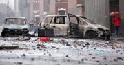 Zamieszki w Belfaście - 40 policjantów rannych
