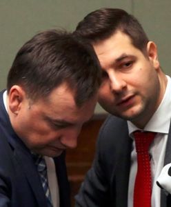 Wiceminister Jaki tak zdenerwował senatorów PiS, że... zagłosowali razem z PO