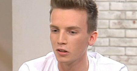 Bruno Ciechowski odniósł się do kampanii, w której pozował z wizerunkiem zmarłego ojca