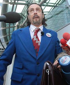 Ędward Ącki szturmuje siedzibę TVP