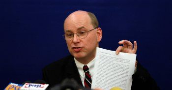 Kaczmarek zaprzecza zarzutom Rokity