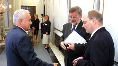 Premier Leszek Miller, Jan Maria Rokita i Tomasz Nałęcz