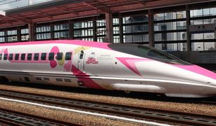 Hello Kitty. Japońska gwiazda kreskówek zdobi pociągi
