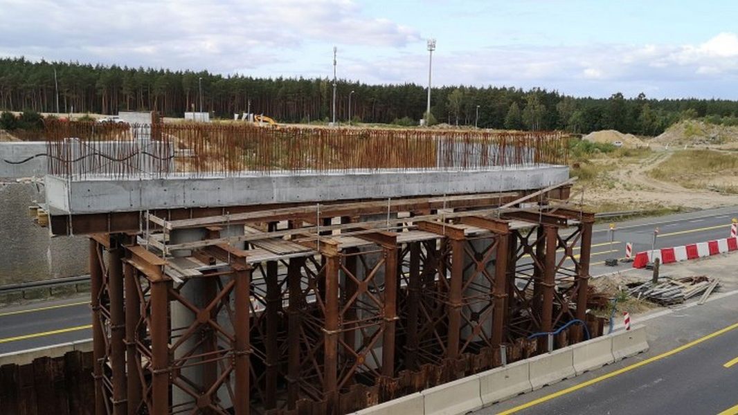 Umowa na budowę obwodnicy Wałcza i rozbudowę węzła drogowego Szczecin Kijewo zerwana.