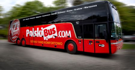 PolskiBus ma awarię. Wściekli klienci zalewają firmę pytaniami