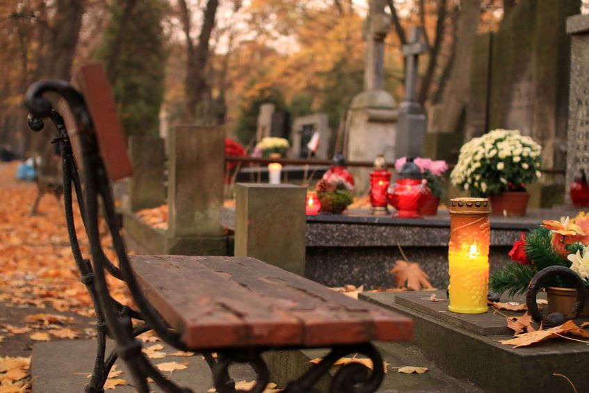1 listopada Katowice – jak dojechać na cmentarz we Wszystkich Świętych 2018