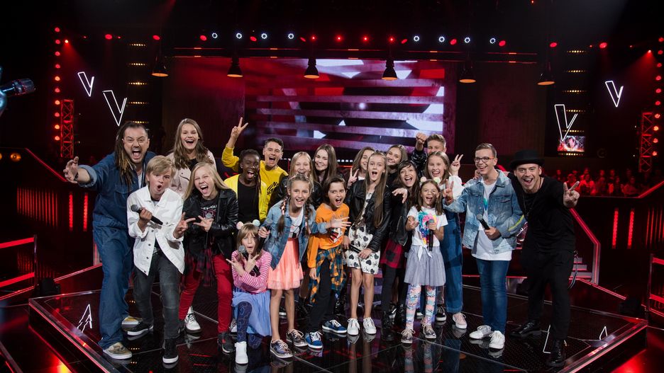 W najbliższym odcinku, z 18 członków drużyny, chłopaki wyłonią szóstkę, która następnie zmierzy się w strefie "Sing Off”.