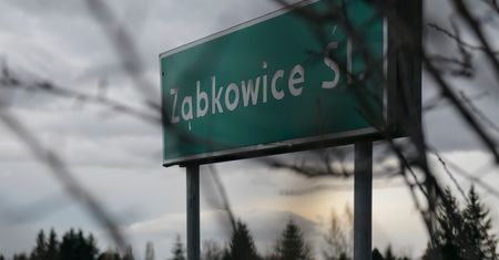 Ząbkowice Śląskie. Rodzinnej tragedii nic nie zapowiadało. Ludzie ułożeni. I syn, który mógł zabić