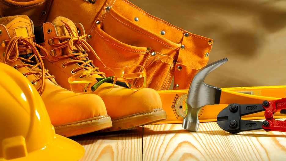 Dobrej jakości buty robocze ochronią stopę przed wszystkim