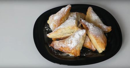 Ekspresowe przekąski z ciasta francuskiego na słodko i słono. Najlepsze na karnawał