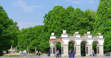 Warszawski ratusz chce odzyskać plac Piłsudskiego. Jest decyzja sądu