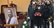 Córka i żona pożegnały Dariusza Gnatowskiego. Rozrywający serce widok na pogrzebie aktora