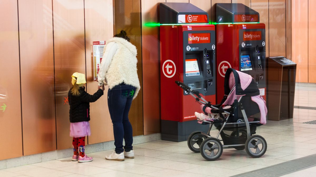 Wszystkie wnioski o zasiłek przestojowy złożone przed wprowadzeniem przepisów specustawy (zaczęła obowiązywać od 1 kwietnia 2020 r.), automatycznie uprawniają do wypłaty świadczenia
